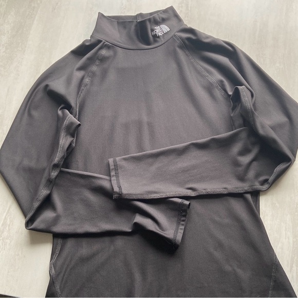 NORTH FACE Flight Series Top - Picture 2 of 7